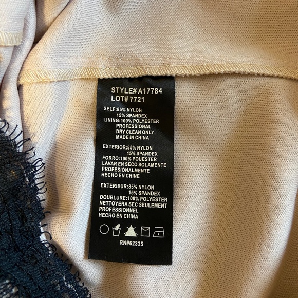 Betsy & Adam Black  Lace Illusion Dress size 8 - Picture 7 of 14